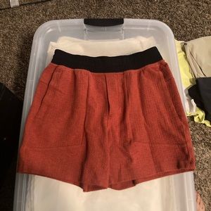 Lululemon at ease short